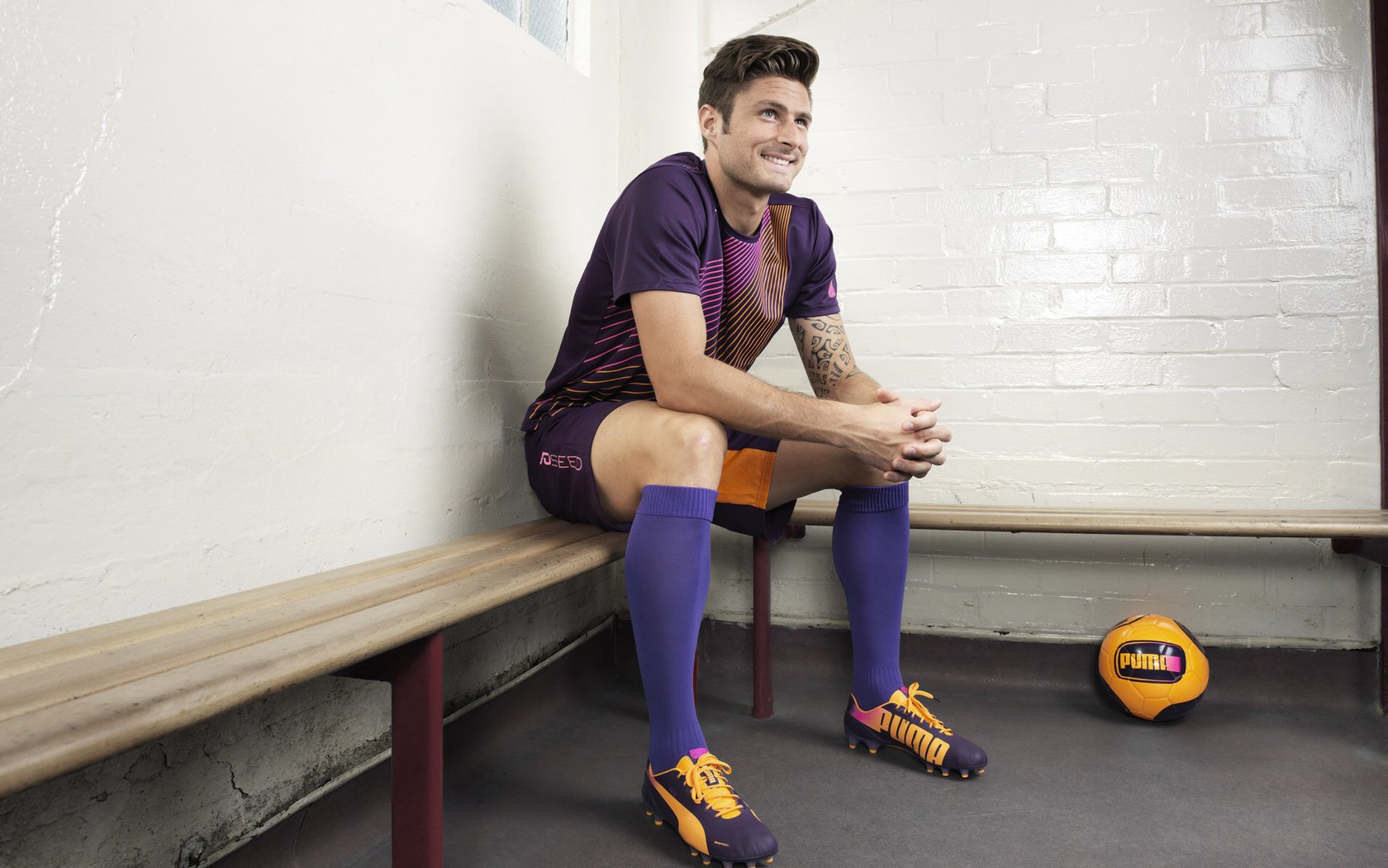 中国游泳小将刷新个人最好成绩